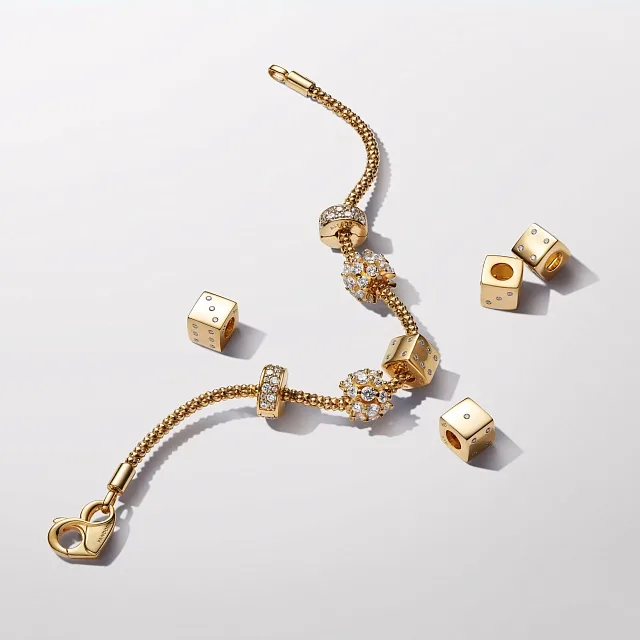 Браслет Moments «Сердце» в Pandora Shine