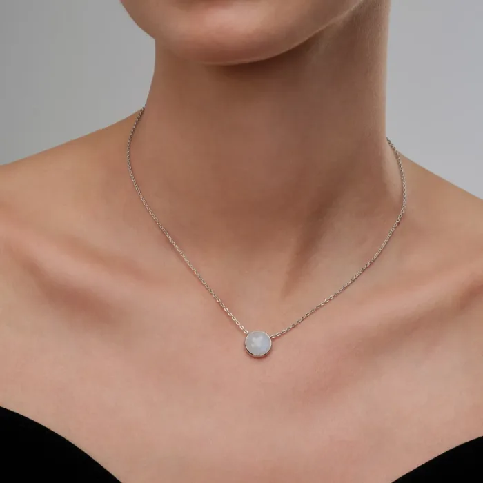 Колье из серебра с лунным камнем